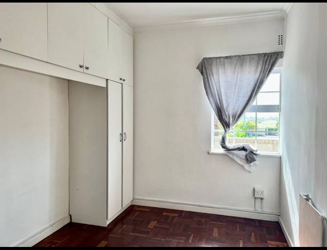 1 bed property to rent in KENILWORTH